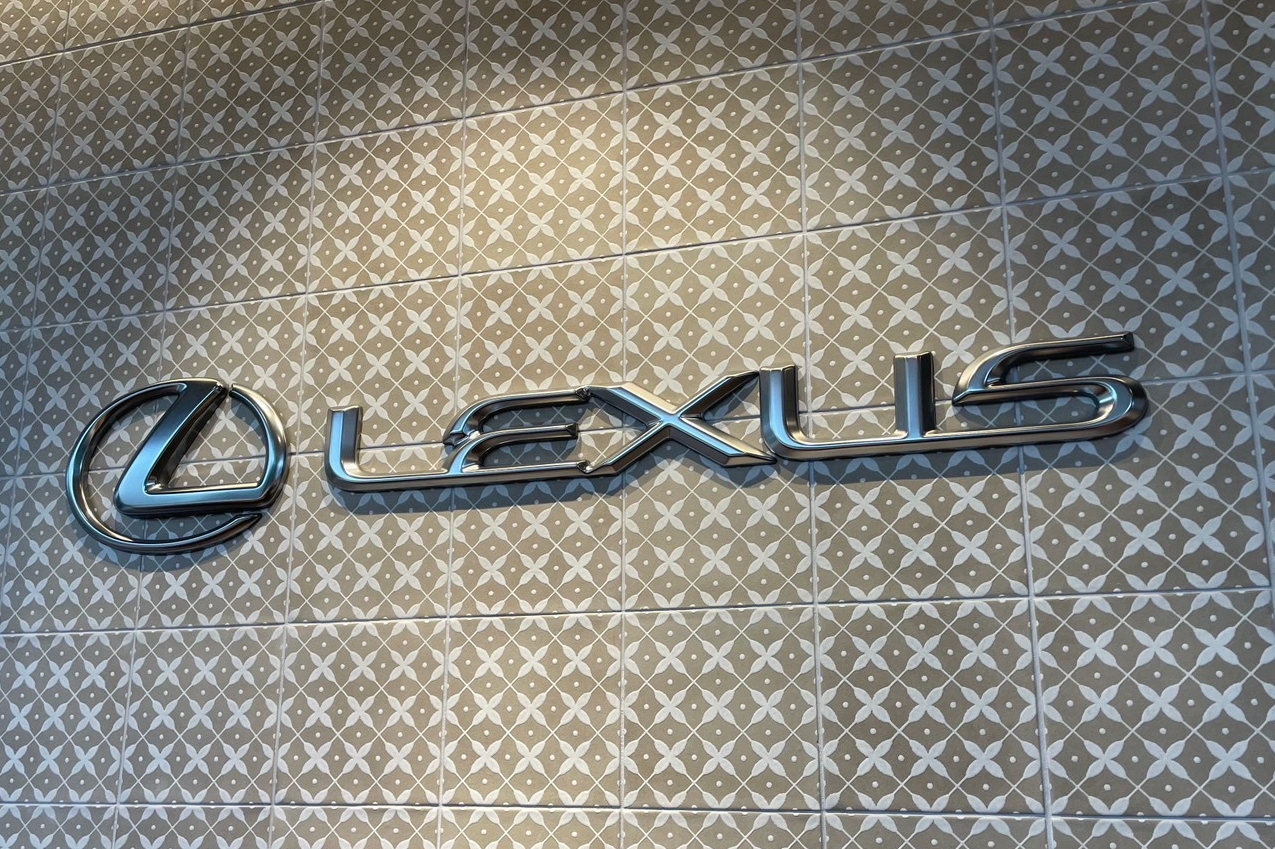 レクサスCPO札幌東