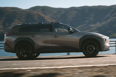 【モデル入り素材】Z（4WD）