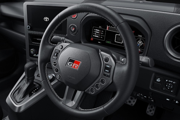 GRステアリングホイール