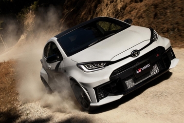 RZ“High performance”［GR-DAT（8AT・4WD）］