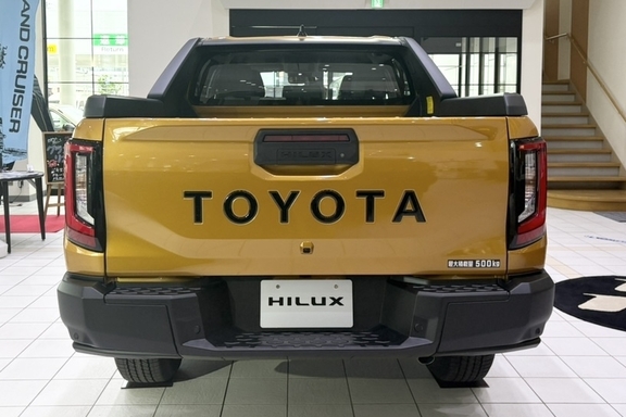 ハイラックス展示車 (27)